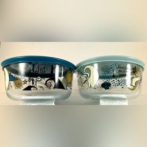 2 DISNEY Tim Burton’s The Nightmare Before Christmas PYREX 4 Cup Bowls W/Lids
